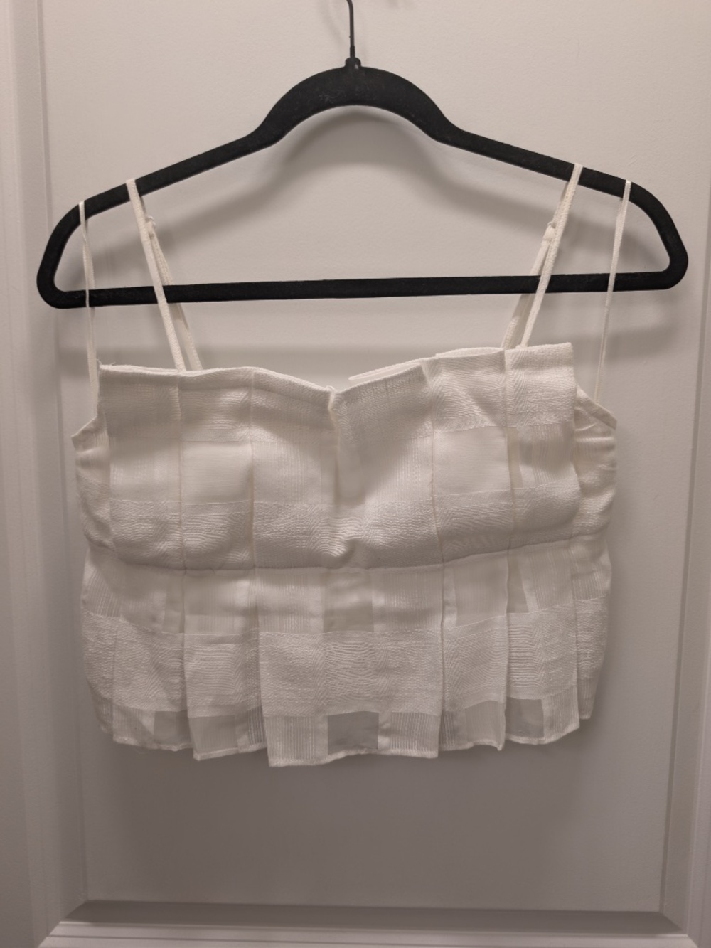 Walter Baker Gweneth Silk Blend Pleated Tank - Picture 3 of 7